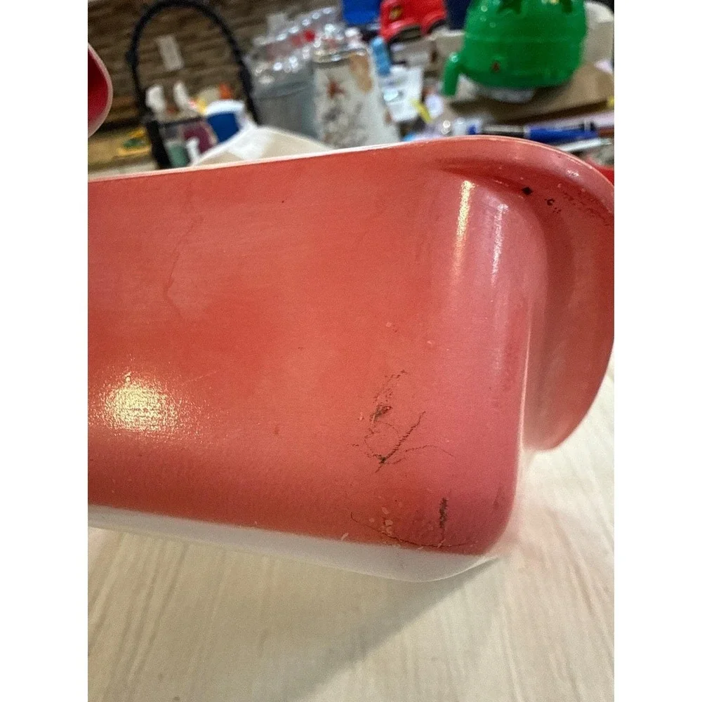 Vintage Pyrex 222 8 Inch Square Cake Dish Coral Pink Flamingo Milk Glass‎ Oven